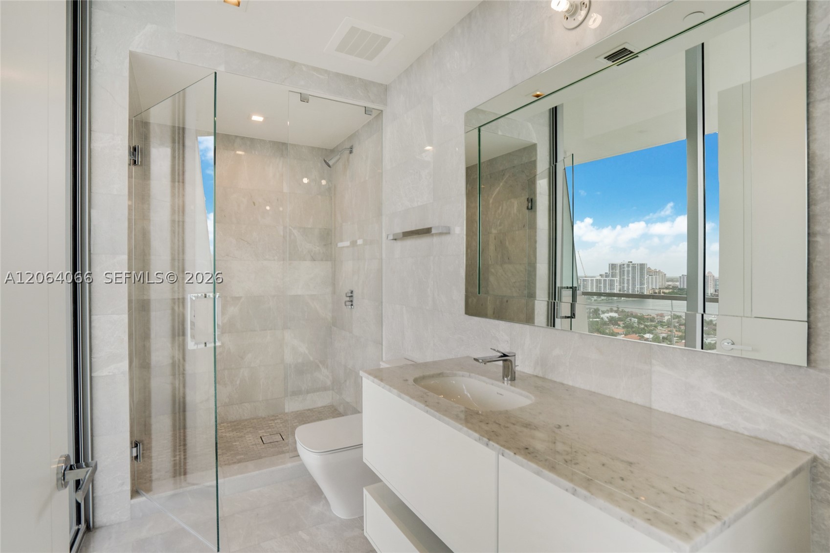 18501 Collins Ave #1804, Sunny Isles Beach FL 33160