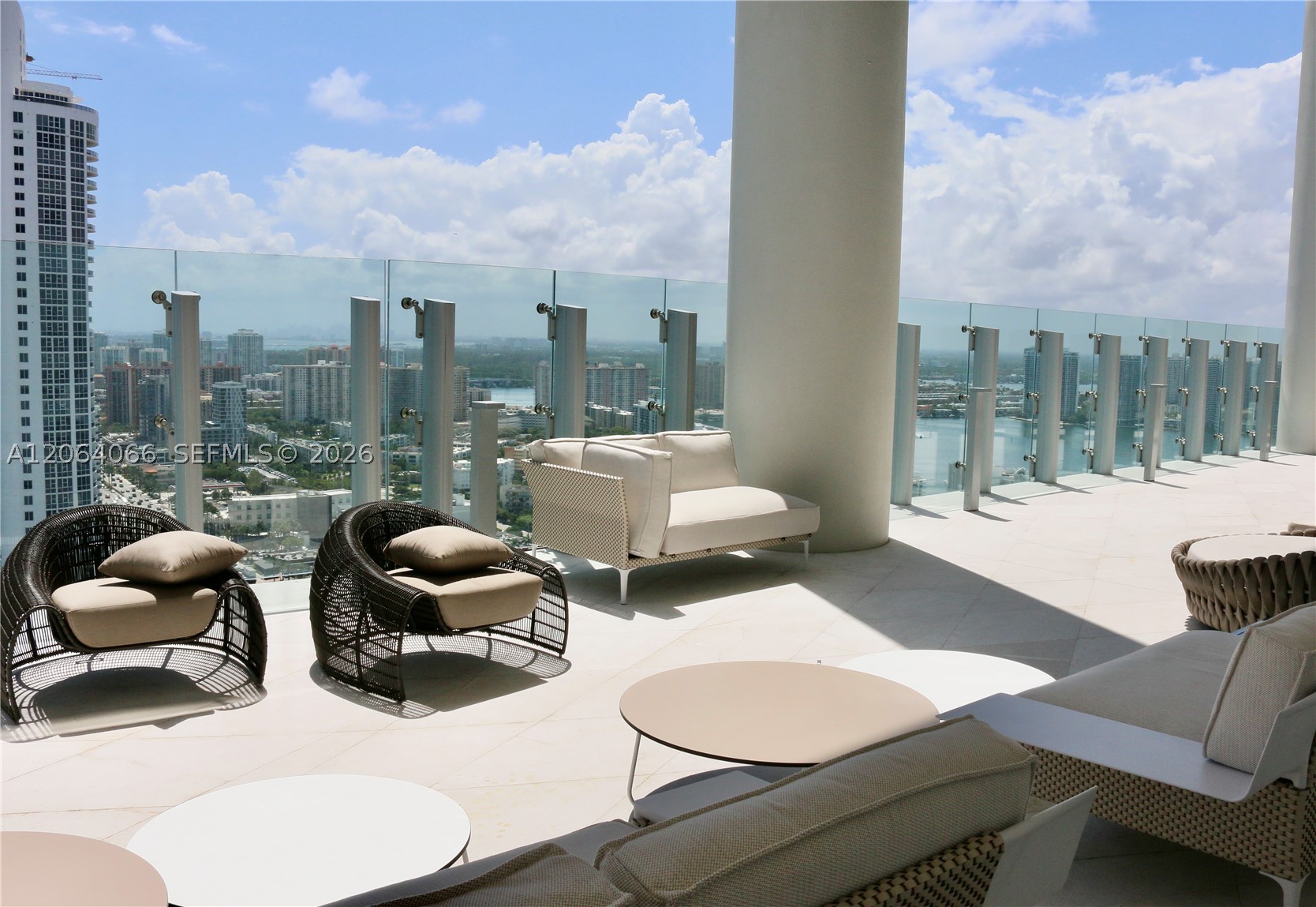 18501 Collins Ave #1804, Sunny Isles Beach FL 33160