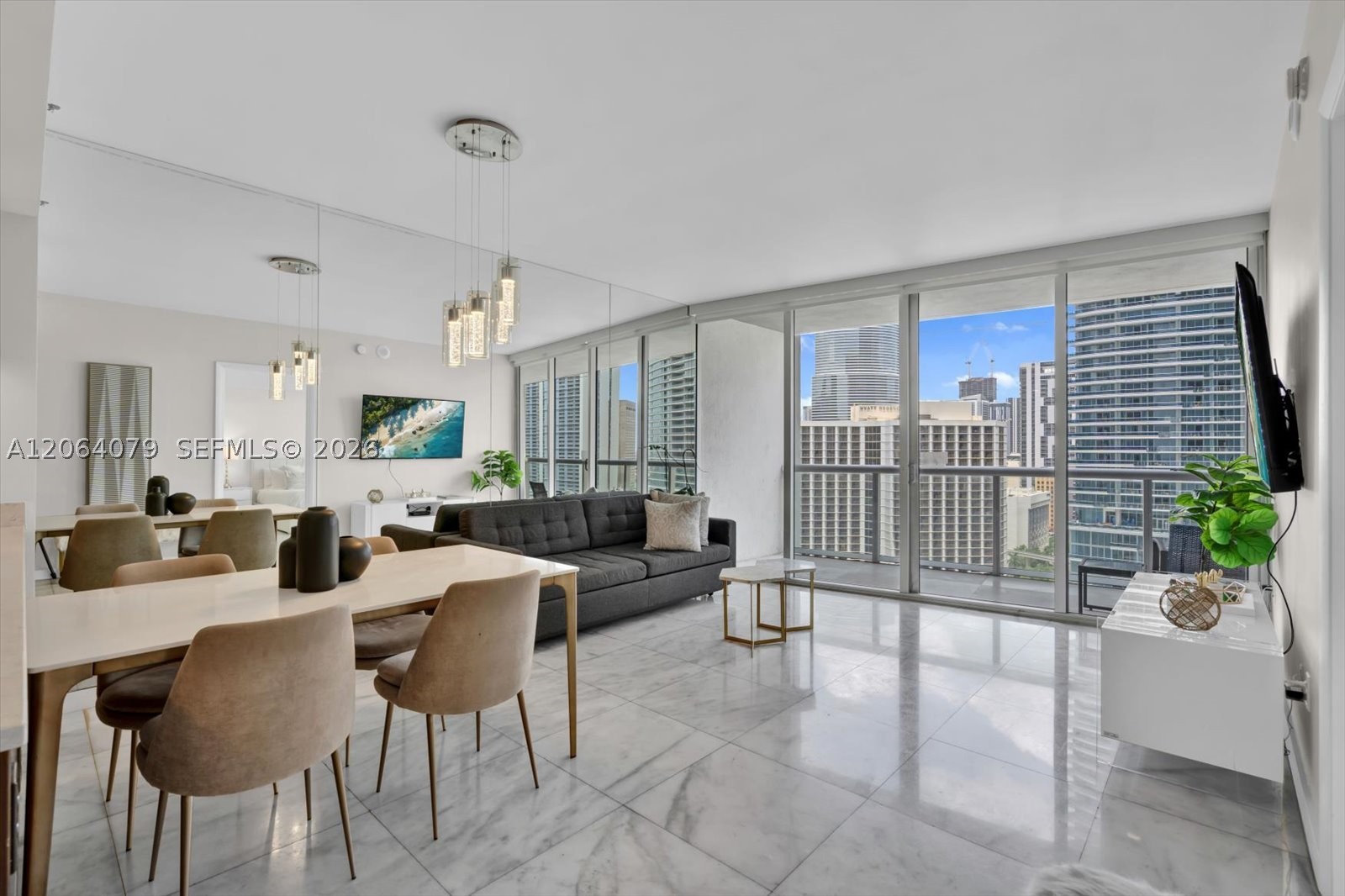 485 Brickell Ave #2103, Miami FL 33131