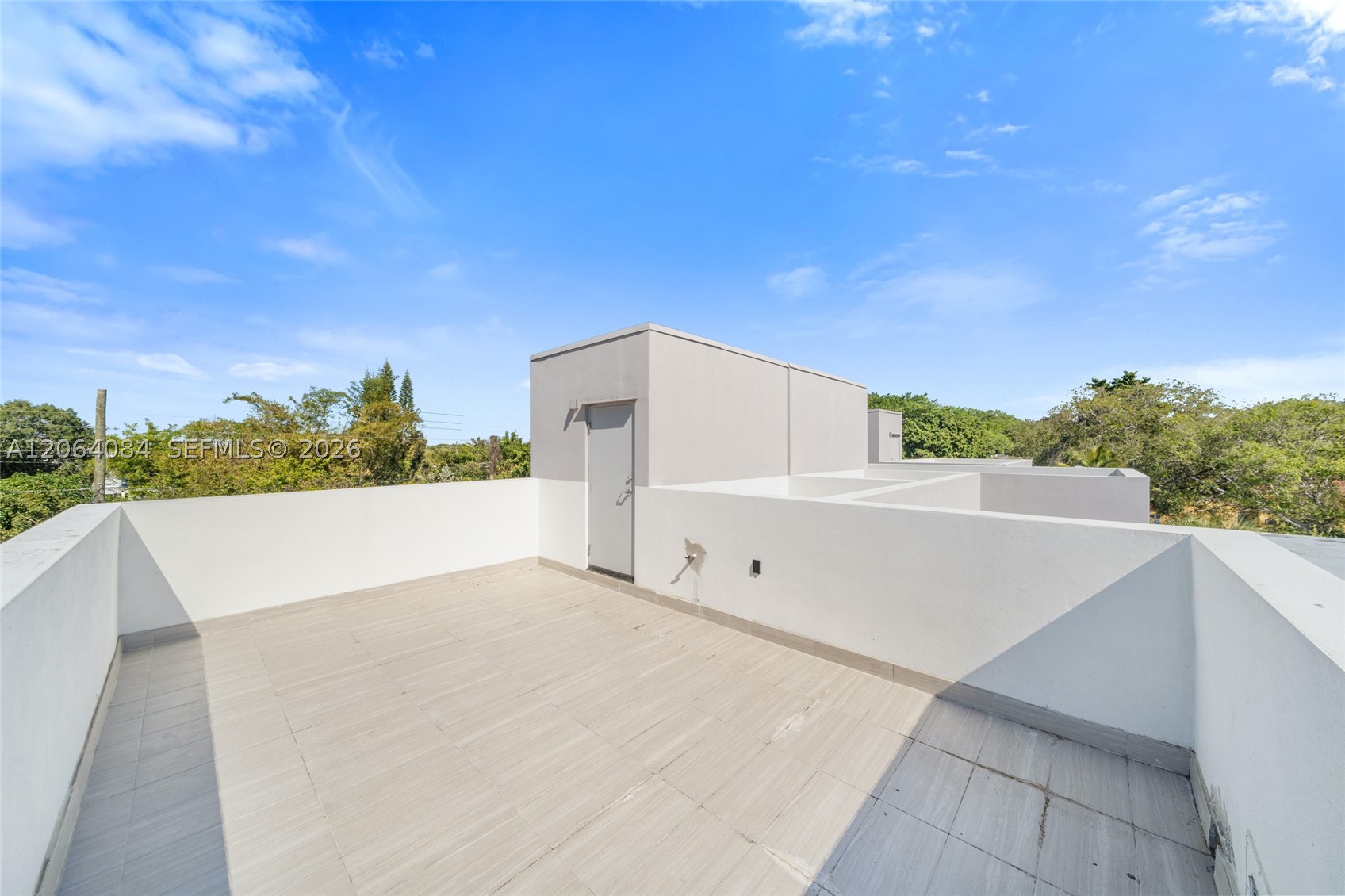 11 NE 51 St #B, Miami FL 33137