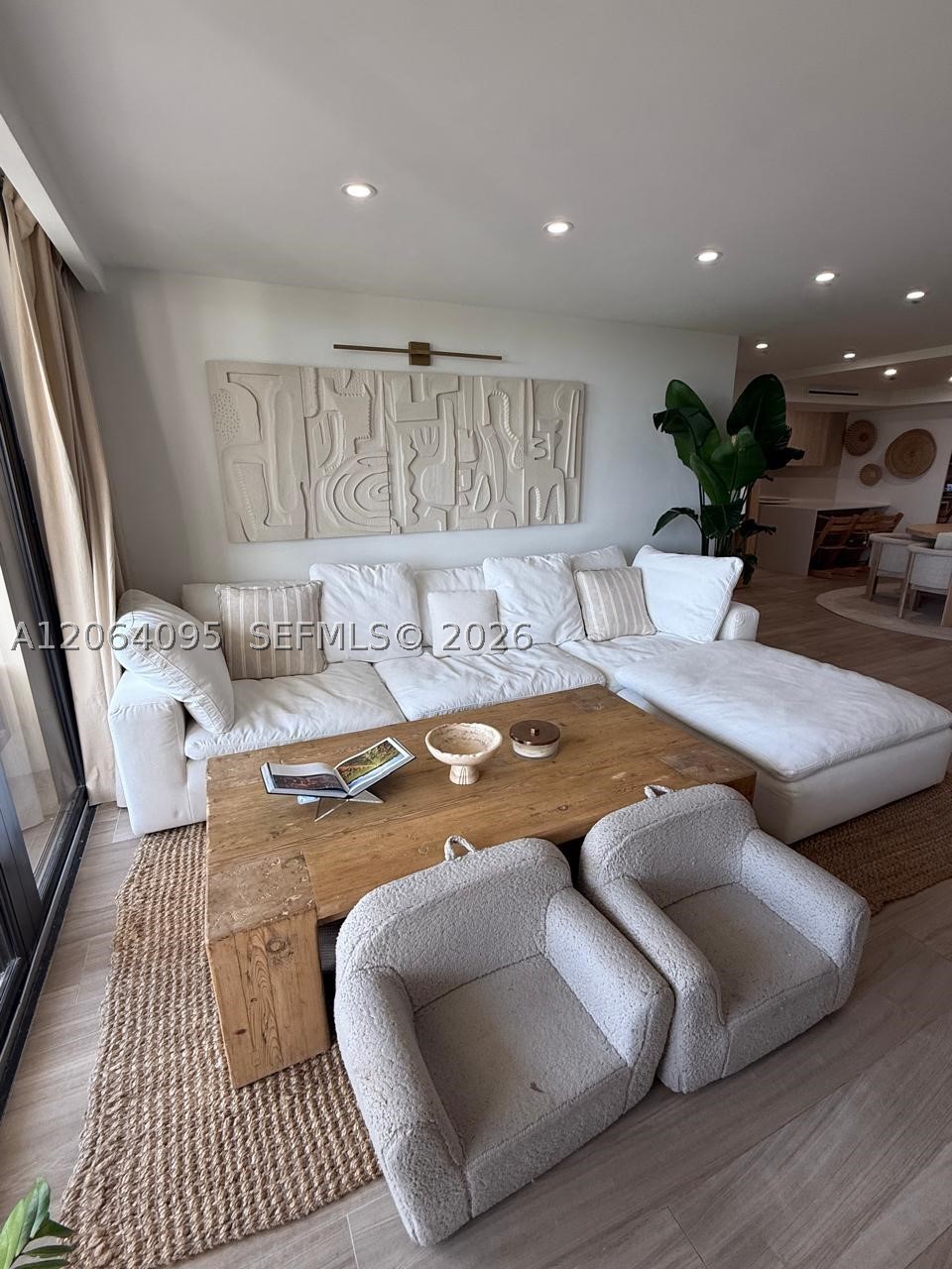 1111 Crandon Blvd #B1004, Key Biscayne FL 33149