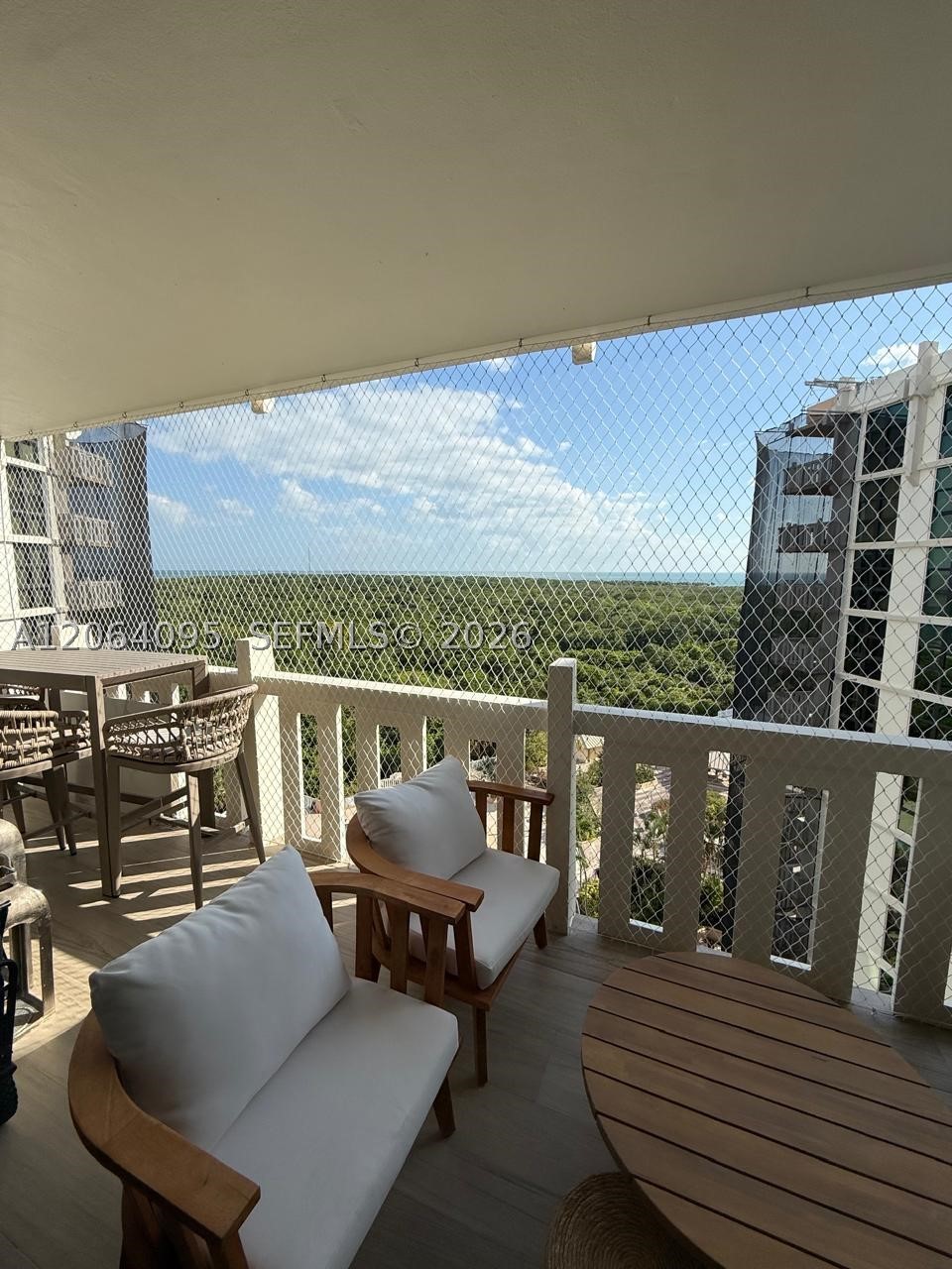1111 Crandon Blvd #B1004, Key Biscayne FL 33149