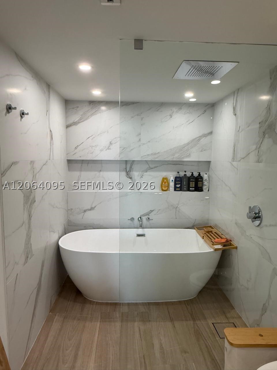 1111 Crandon Blvd #B1004, Key Biscayne FL 33149