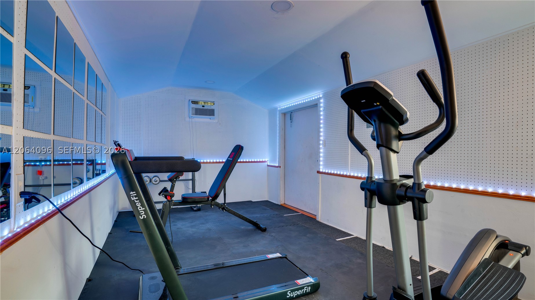 301 SW 69th Ave #301, Miami FL 33144