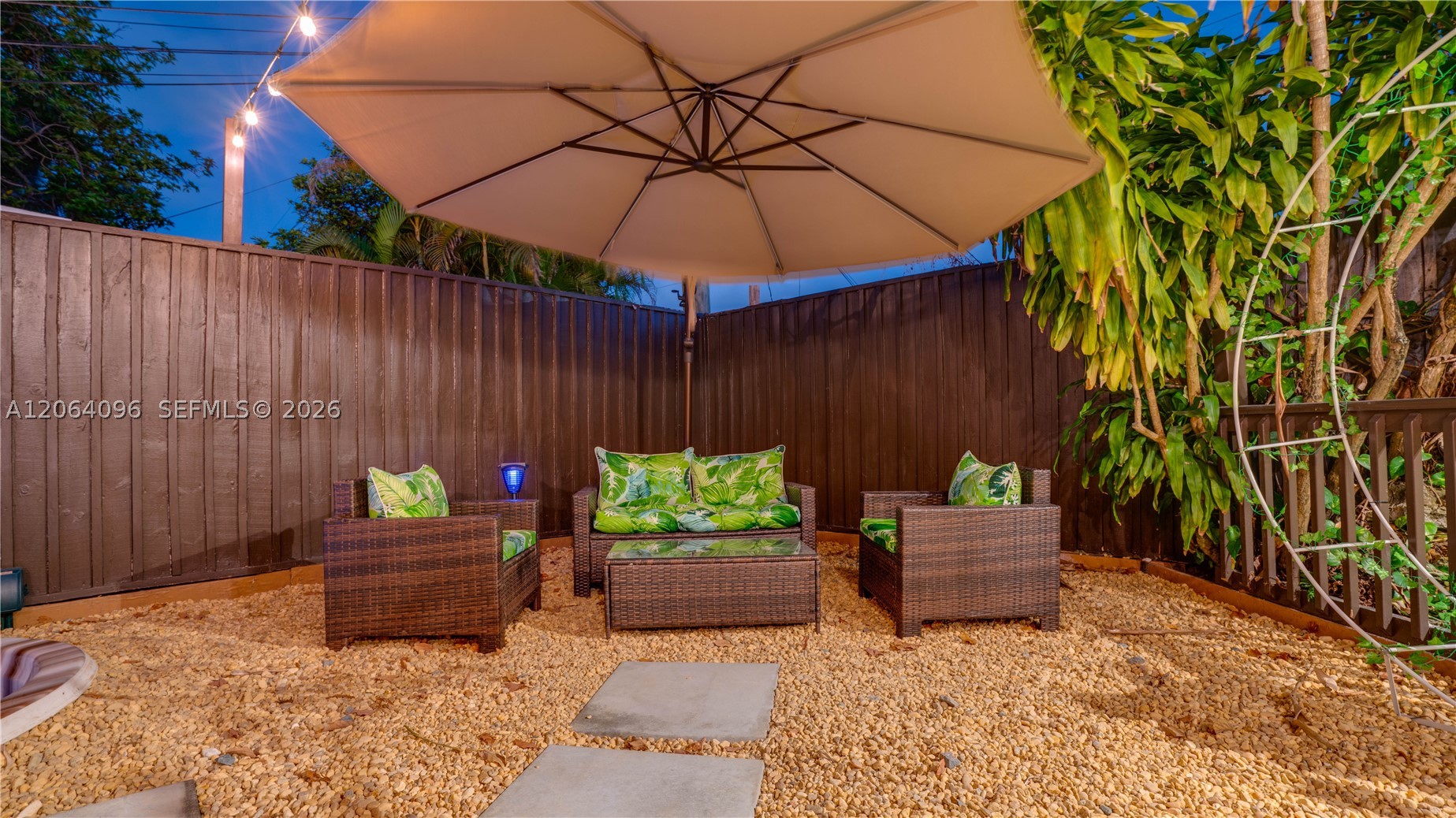 301 SW 69th Ave #301, Miami FL 33144