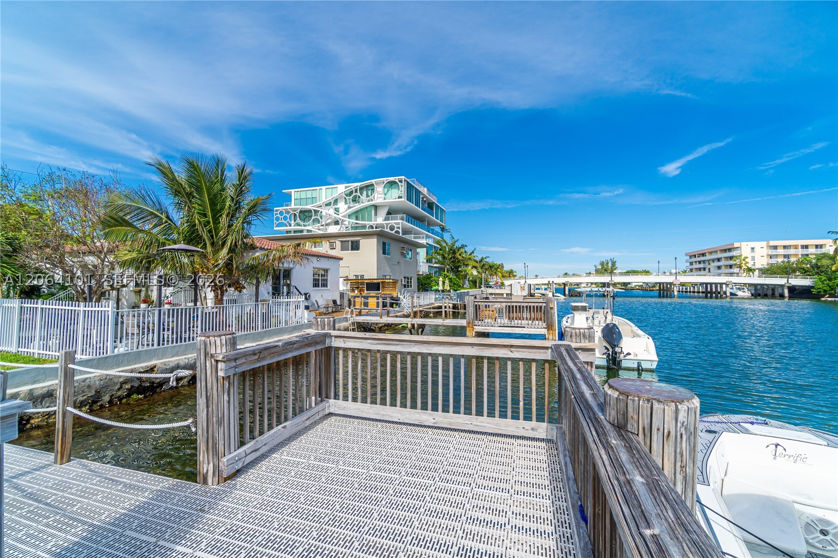 8335 E Crespi Blvd #4, Miami Beach FL 33141