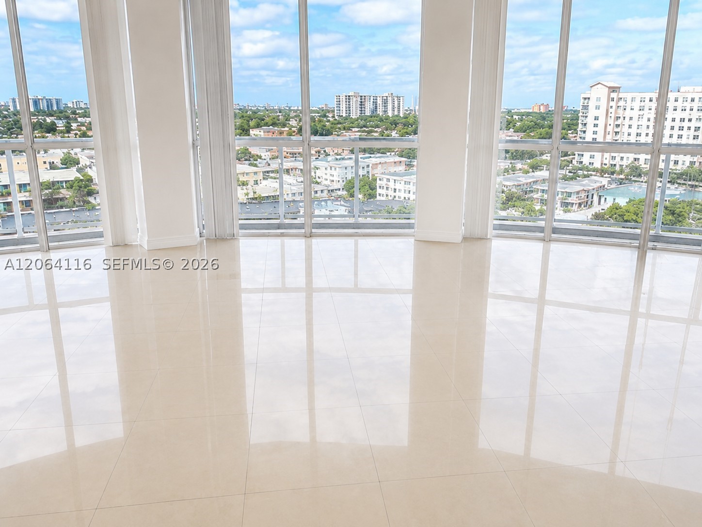 1 Glen Royal Pkwy #702, Miami FL 33125