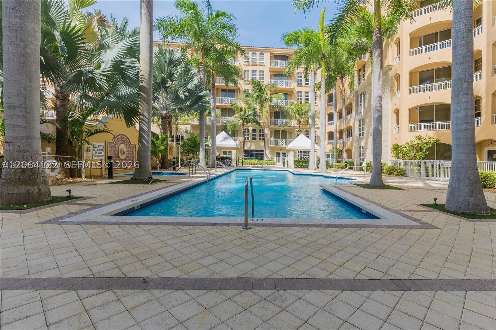 3001 NE 185th St #710, Aventura FL 33180