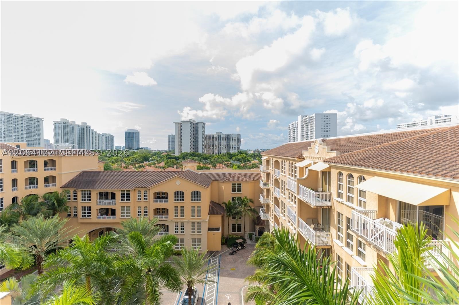 3001 NE 185th St #710, Aventura FL 33180