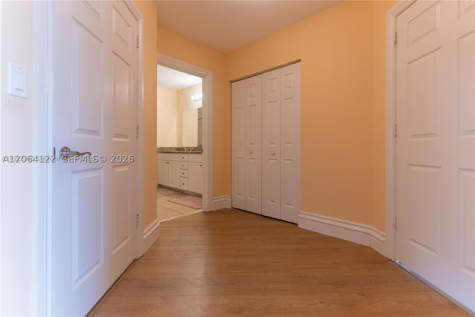 3001 NE 185th St #710, Aventura FL 33180