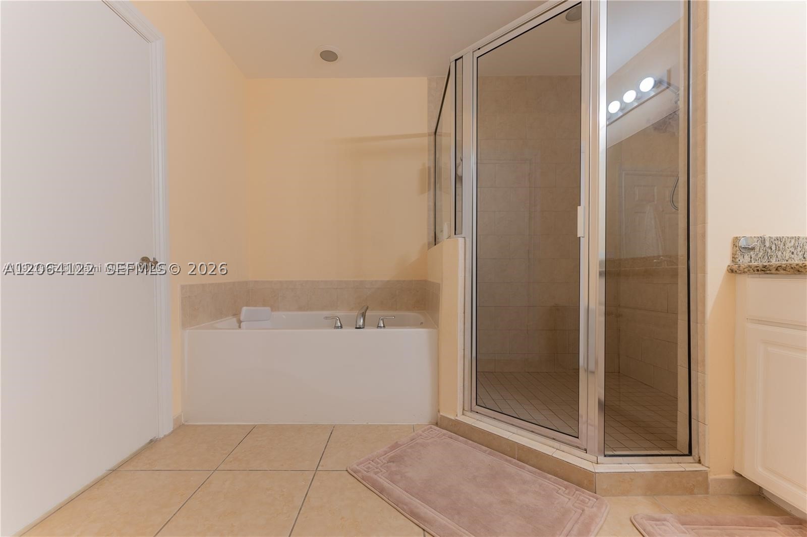 3001 NE 185th St #710, Aventura FL 33180