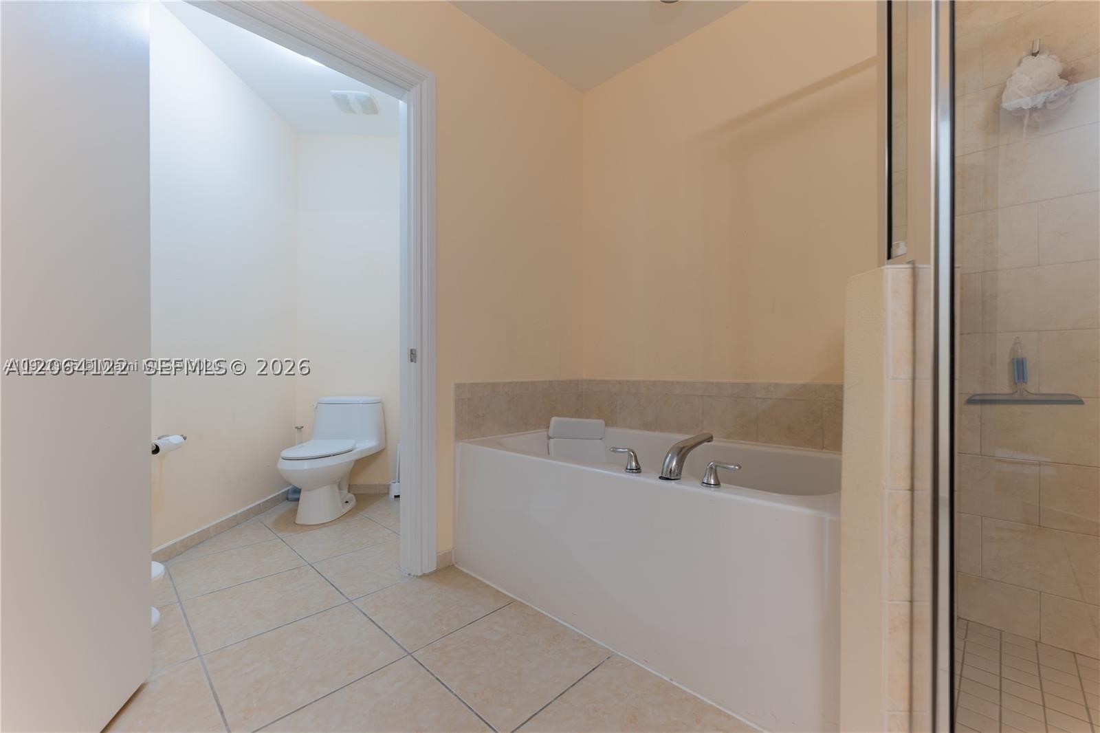 3001 NE 185th St #710, Aventura FL 33180