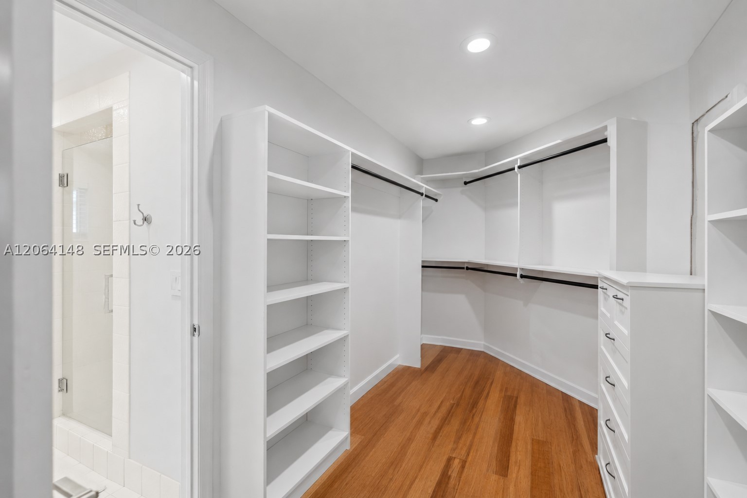 735 Benevento Ave, Coral Gables FL 33146