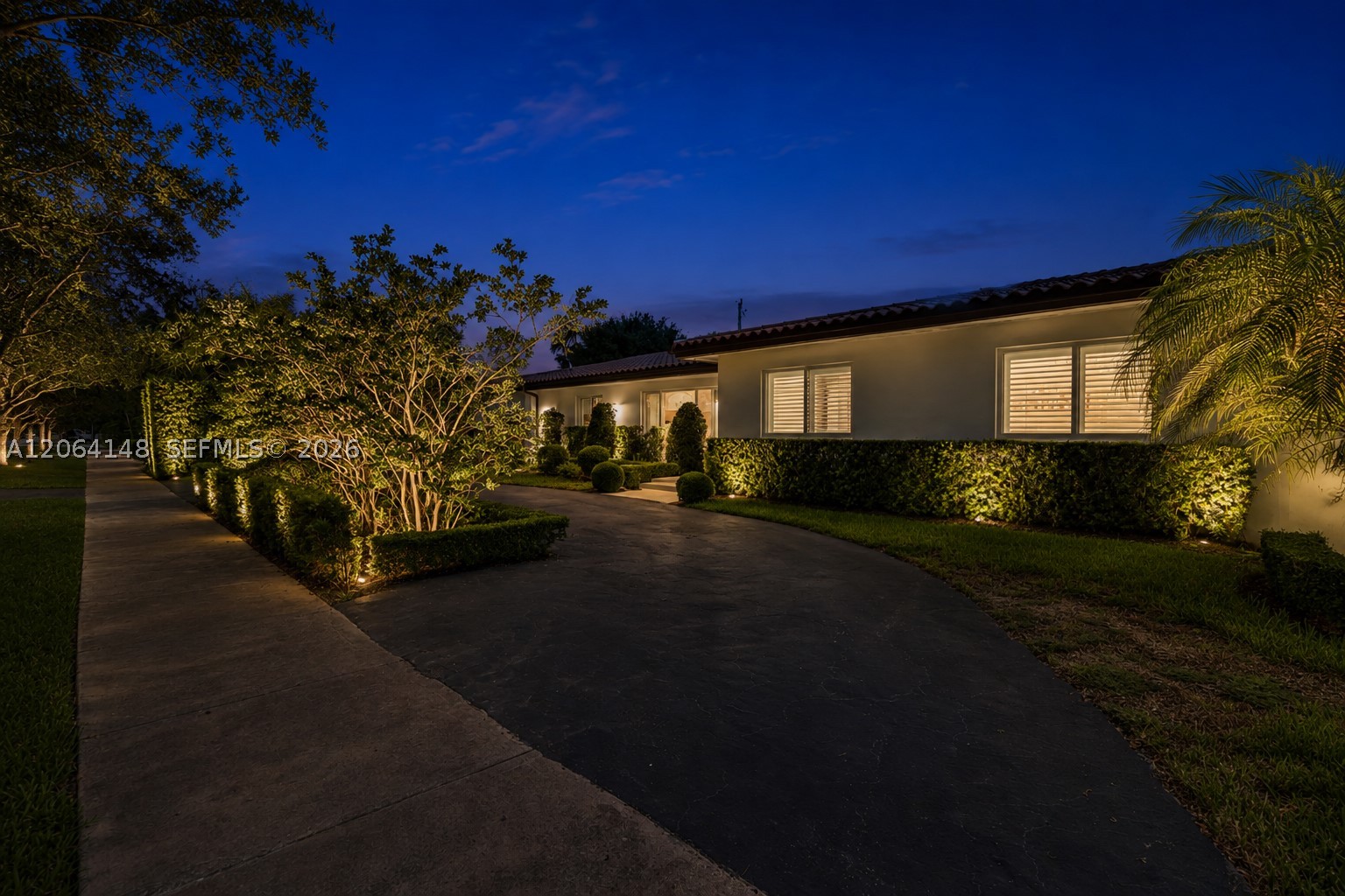 735 Benevento Ave, Coral Gables FL 33146
