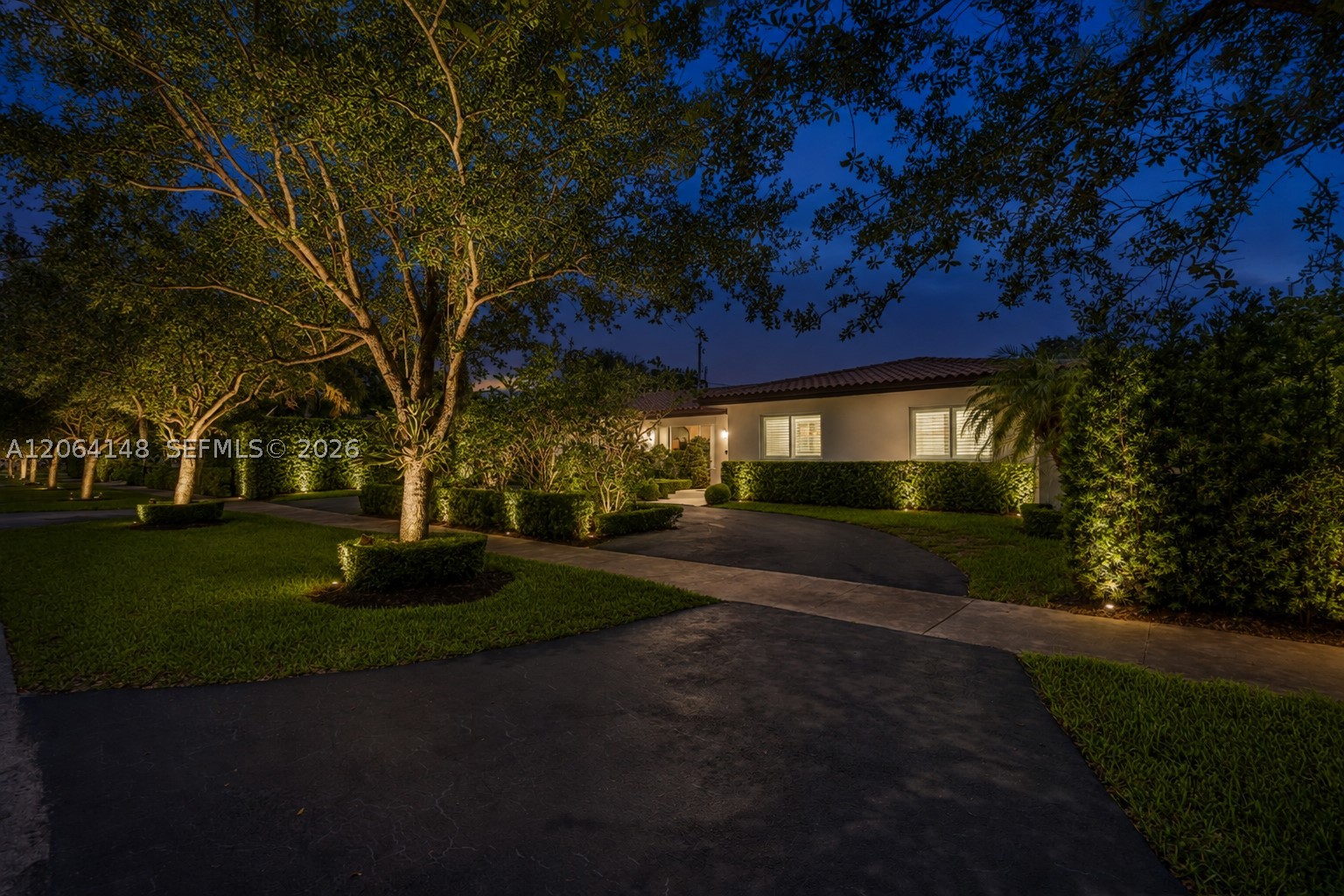 735 Benevento Ave, Coral Gables FL 33146