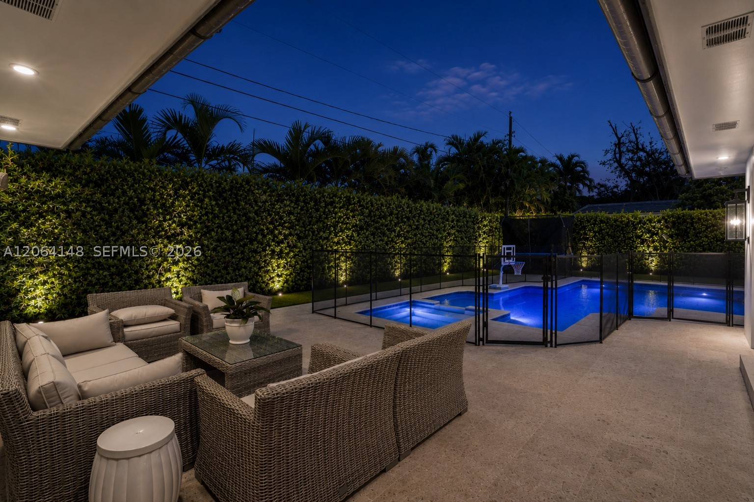 735 Benevento Ave, Coral Gables FL 33146