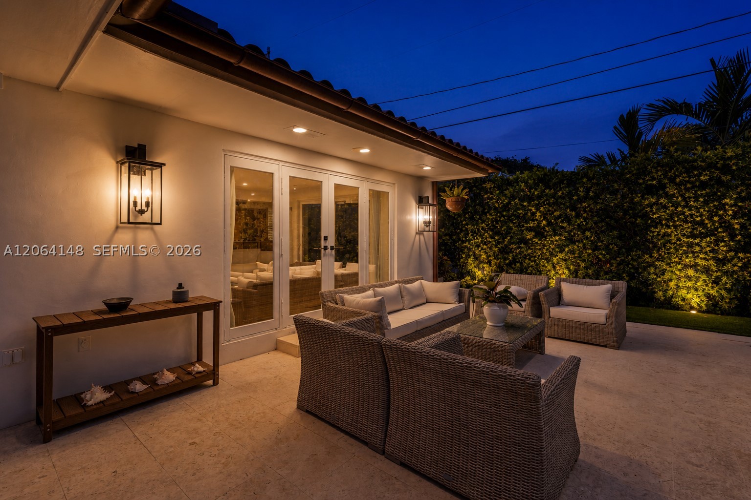 735 Benevento Ave, Coral Gables FL 33146