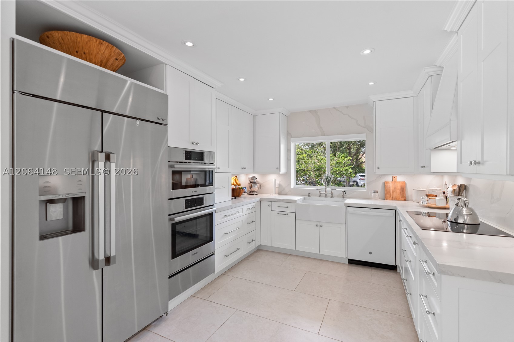 735 Benevento Ave, Coral Gables FL 33146