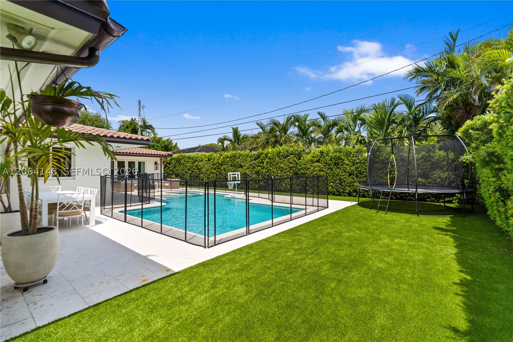 735 Benevento Ave, Coral Gables FL 33146