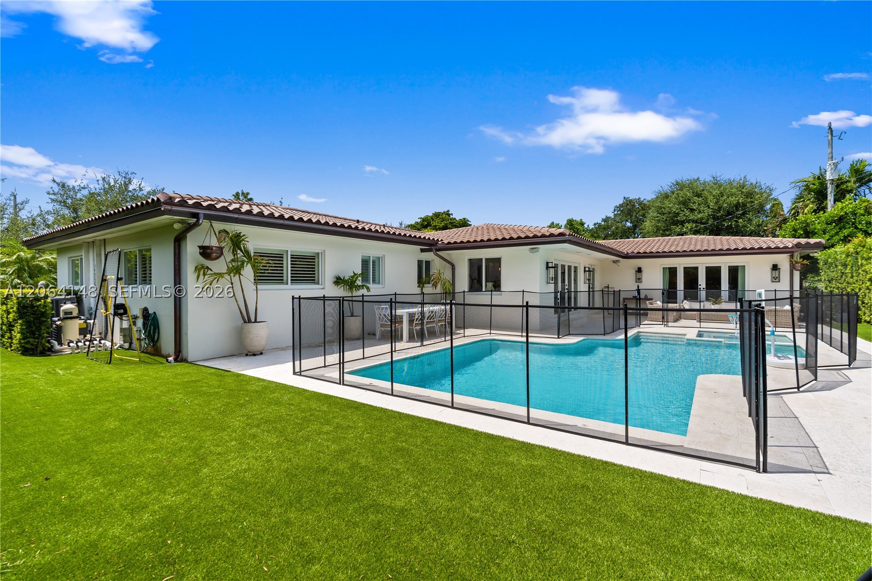 735 Benevento Ave, Coral Gables FL 33146