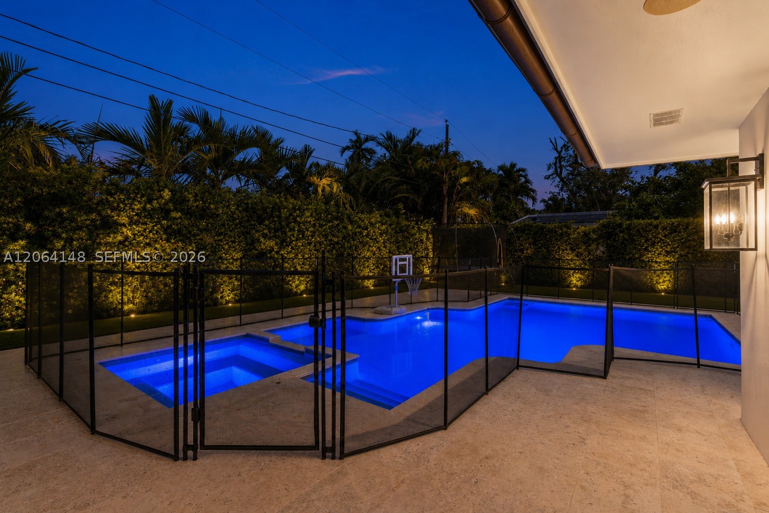 735 Benevento Ave, Coral Gables FL 33146