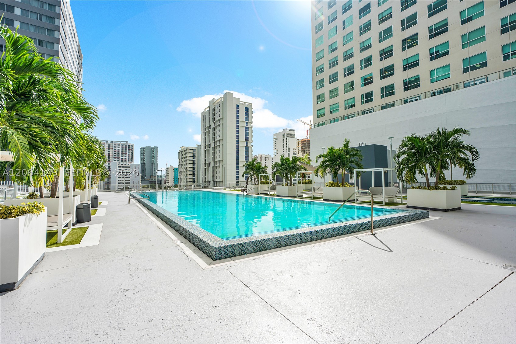 690 SW 1st Ct #PH3102, Miami FL 33130