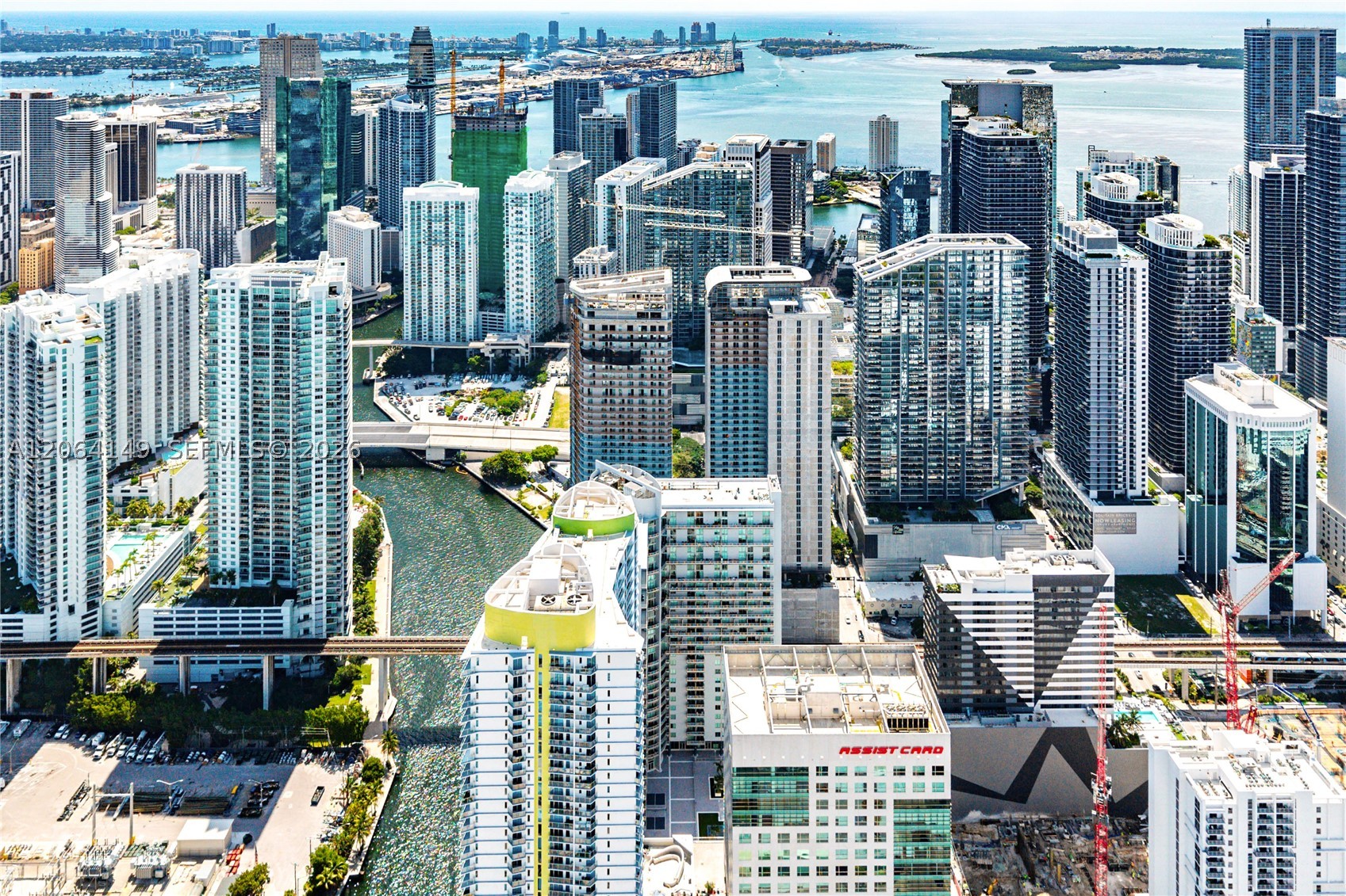690 SW 1st Ct #PH3102, Miami FL 33130