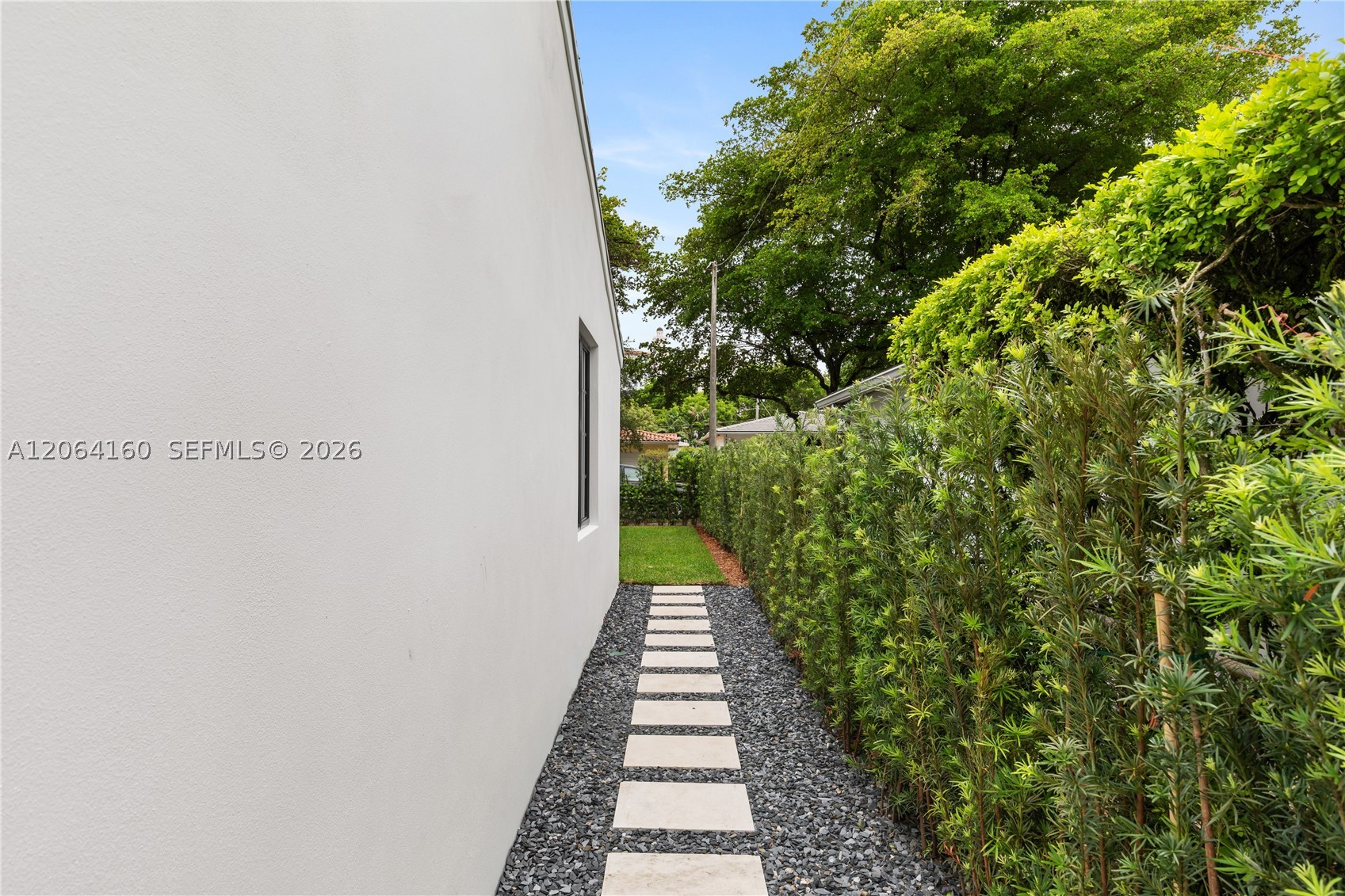 118 Sarto Ave, Coral Gables FL 33134