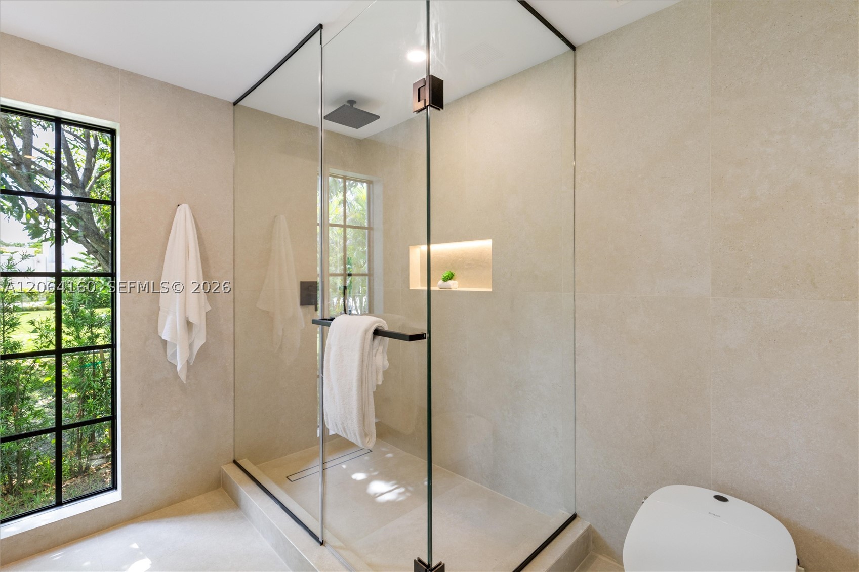 118 Sarto Ave, Coral Gables FL 33134