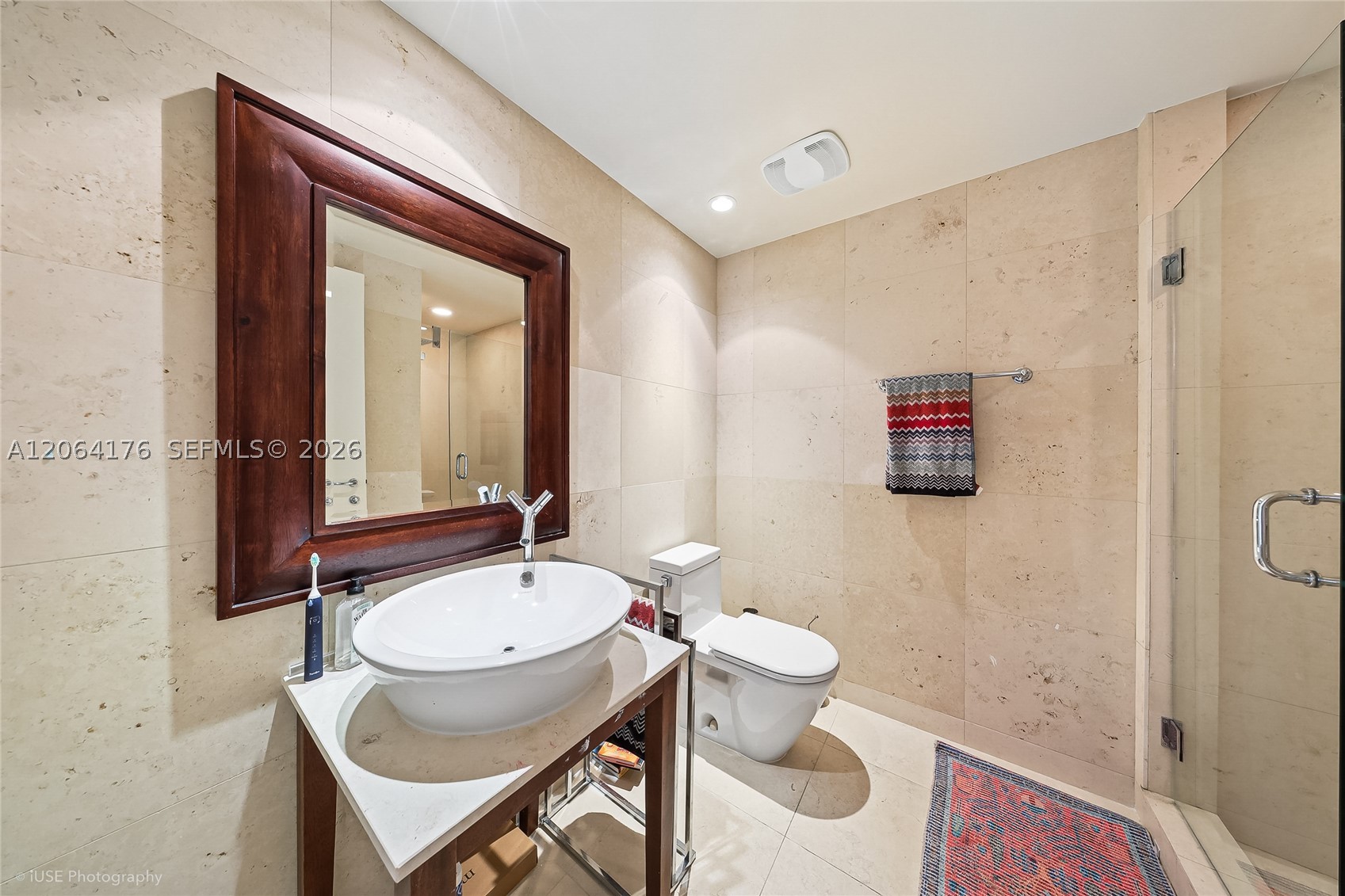 450 Alton Rd #1904, Miami Beach FL 33139