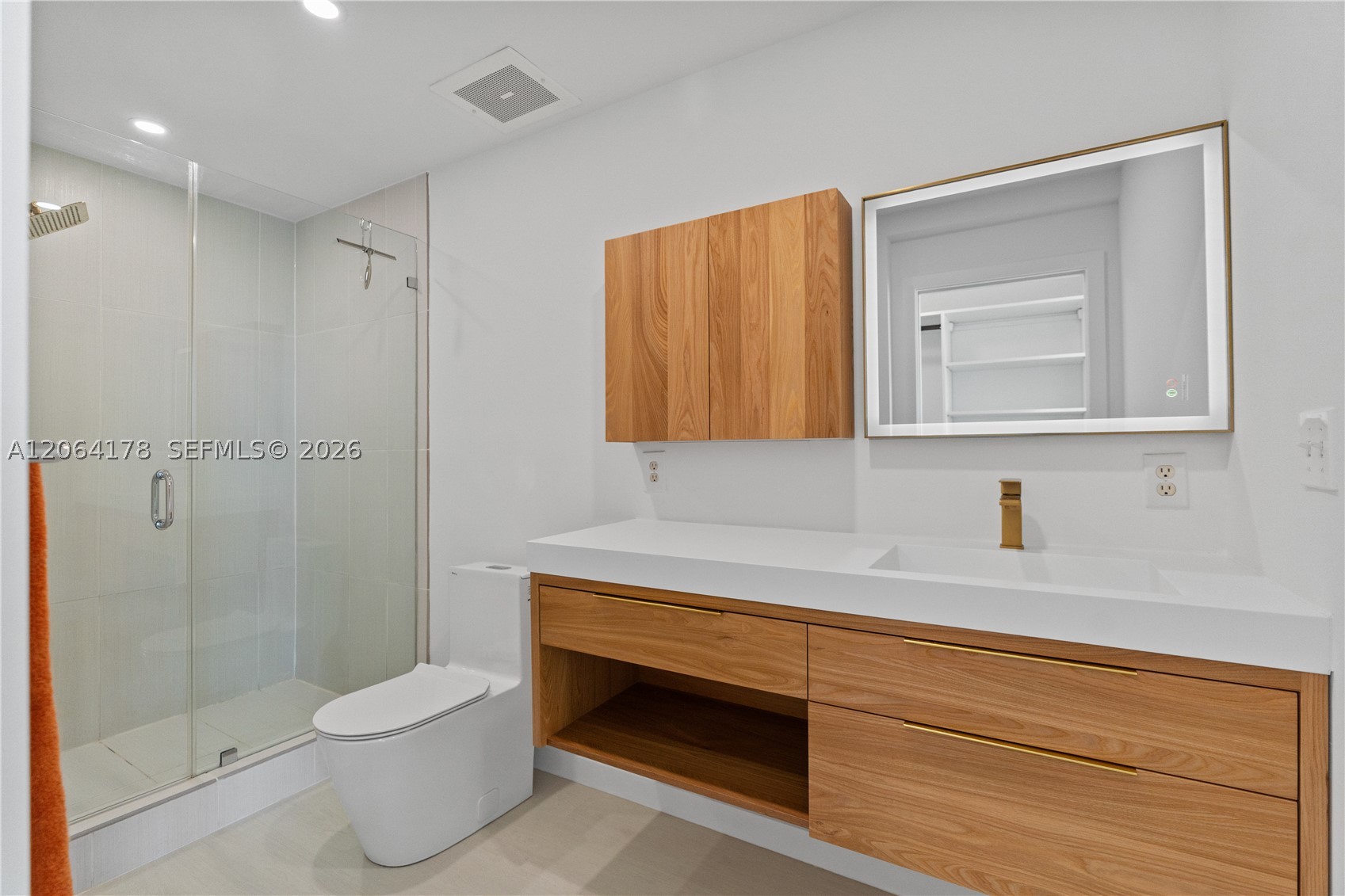 3250 NE 1st Ave #545, Miami FL 33137