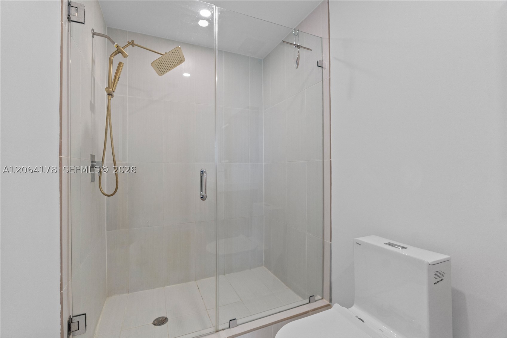 3250 NE 1st Ave #545, Miami FL 33137