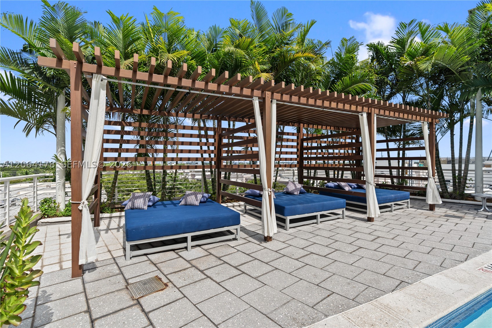 3250 NE 1st Ave #545, Miami FL 33137