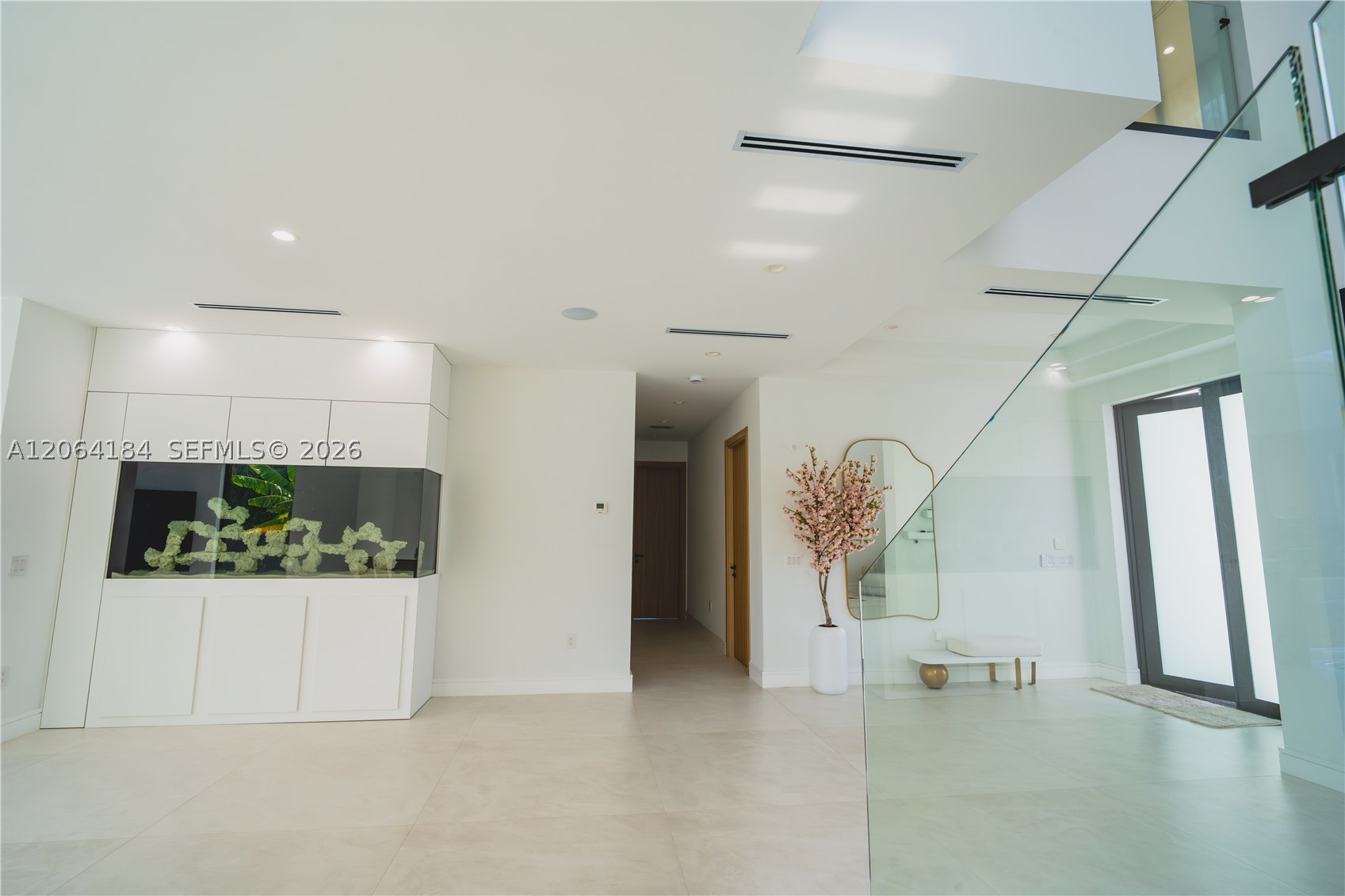 9330 SW 34th St, Miami FL 33165
