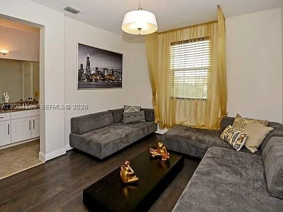 837 SW 147th Ave #1410, Pembroke Pines FL 33027
