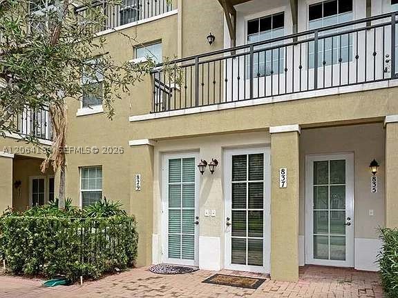 837 SW 147th Ave #1410, Pembroke Pines FL 33027