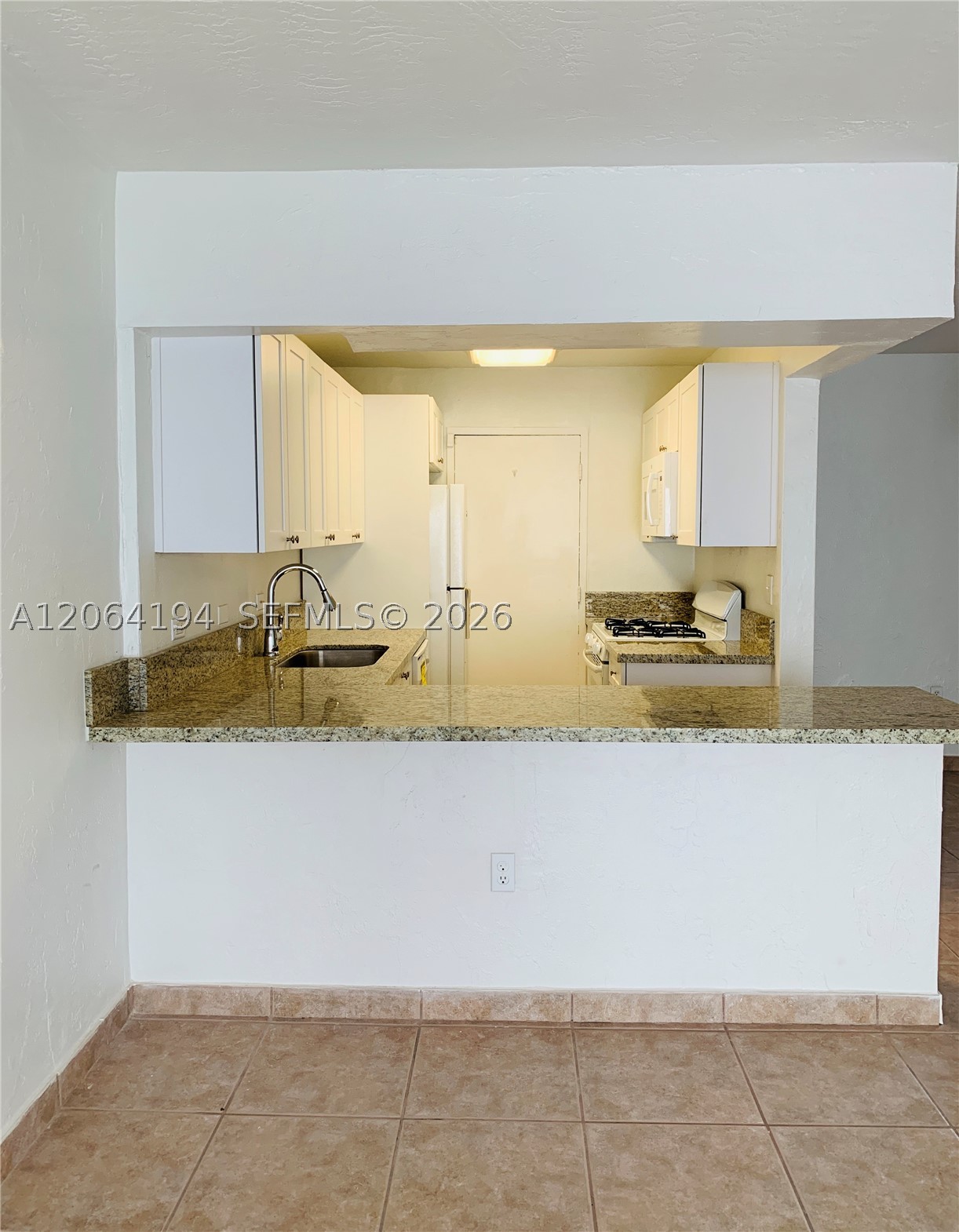 6900 N Kendall Dr #A304, Pinecrest FL 33156