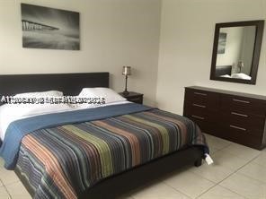 200 S Shore Dr #7, Miami Beach FL 33141