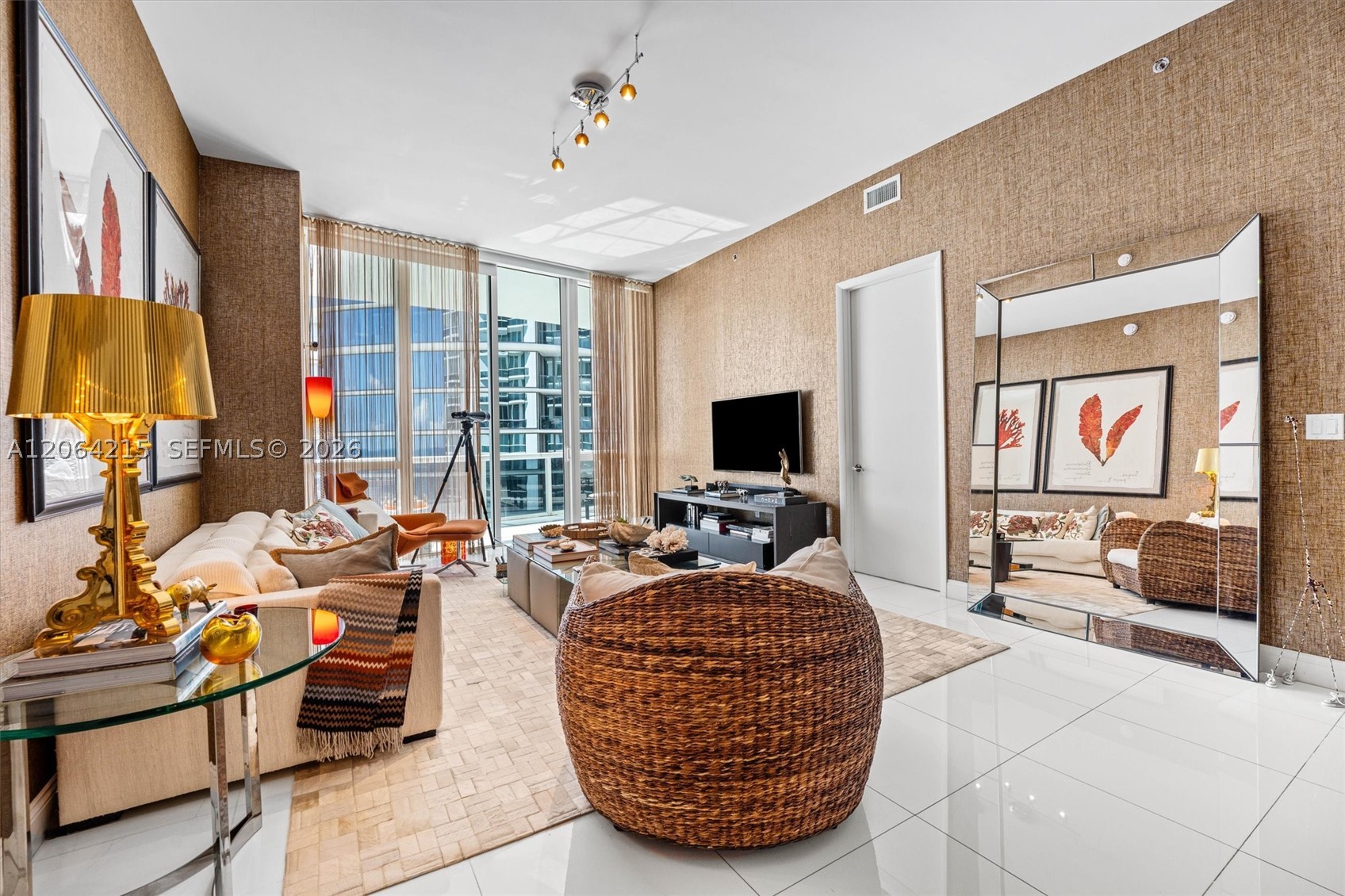 15811 Collins Ave #3107, Sunny Isles Beach FL 33160