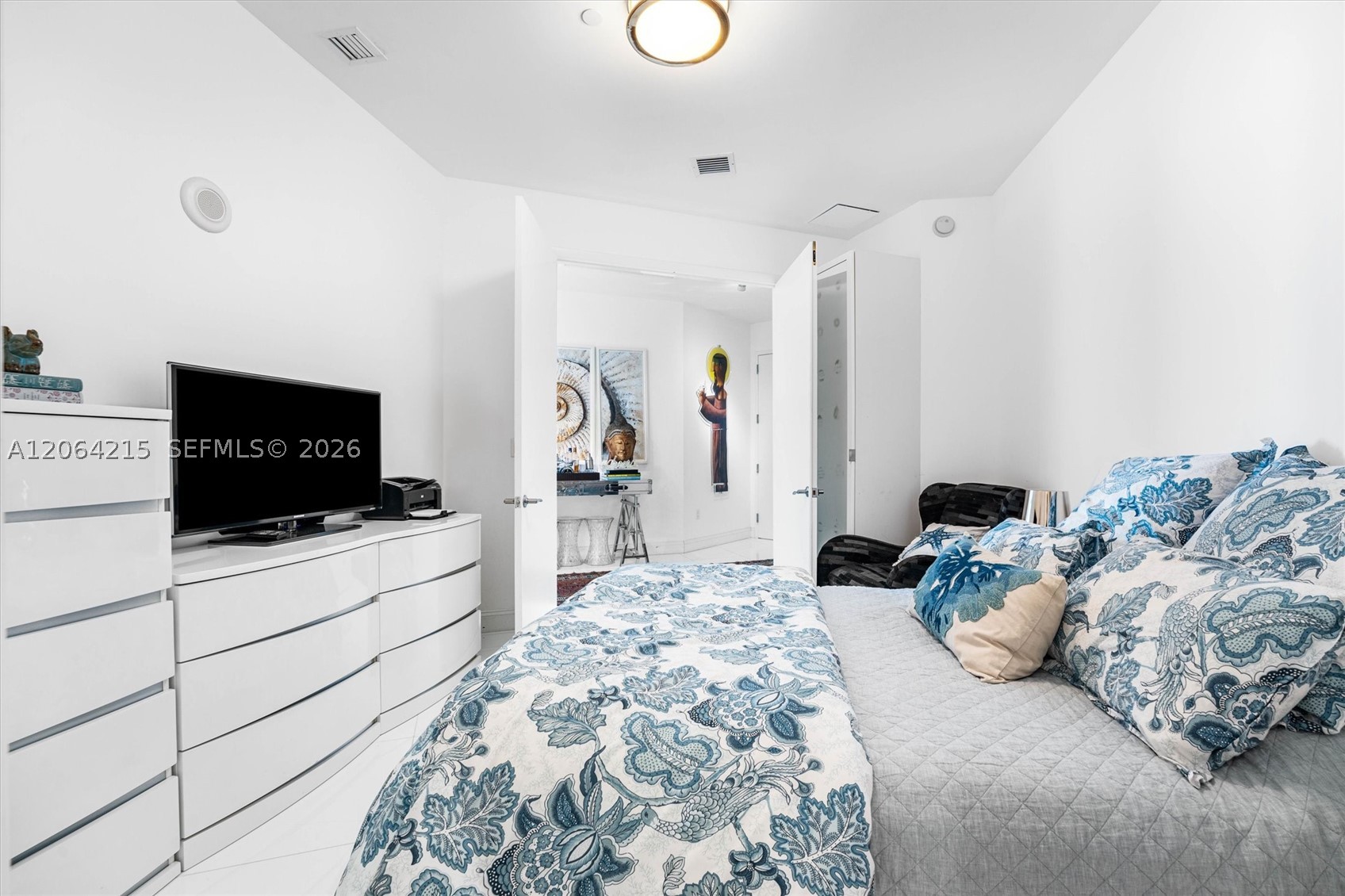 15811 Collins Ave #3107, Sunny Isles Beach FL 33160