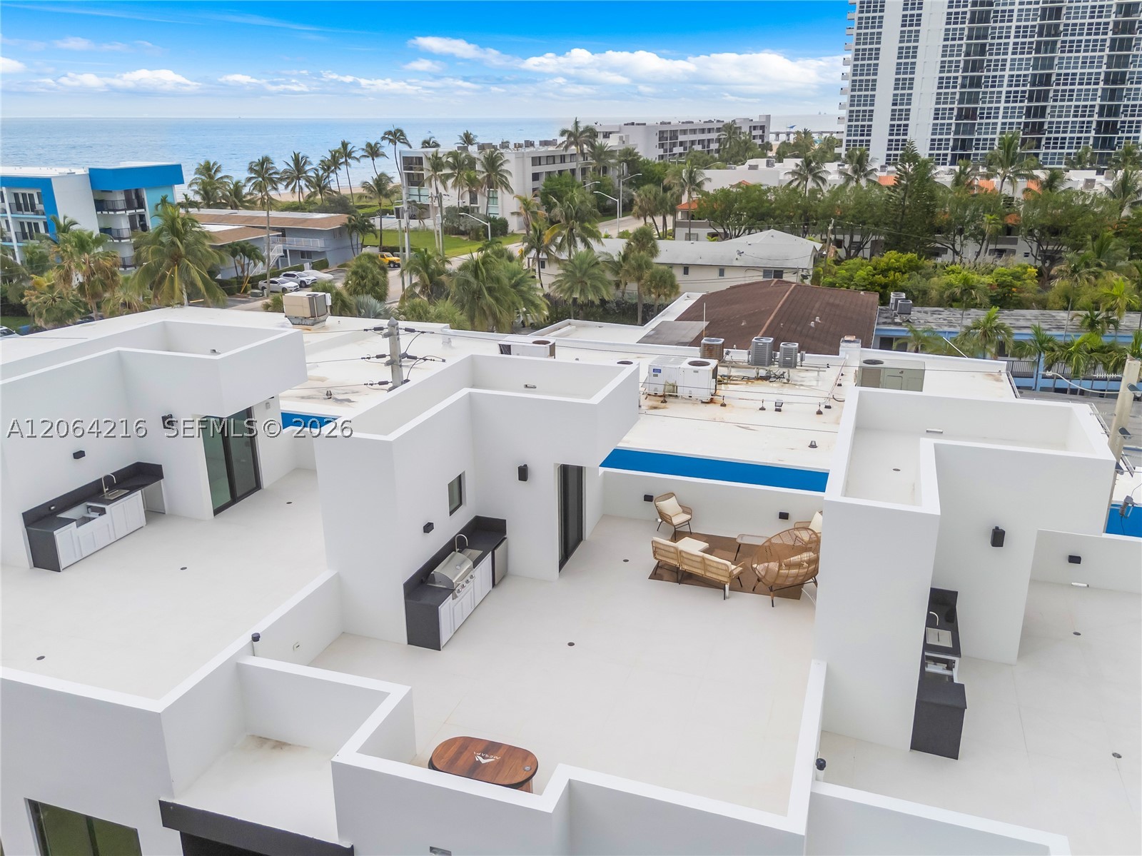 3228 NE 7th St, Pompano Beach FL 33062