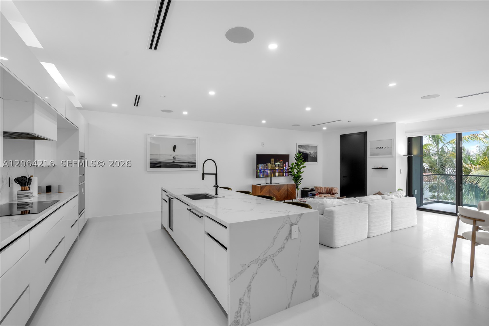 3228 NE 7th St, Pompano Beach FL 33062