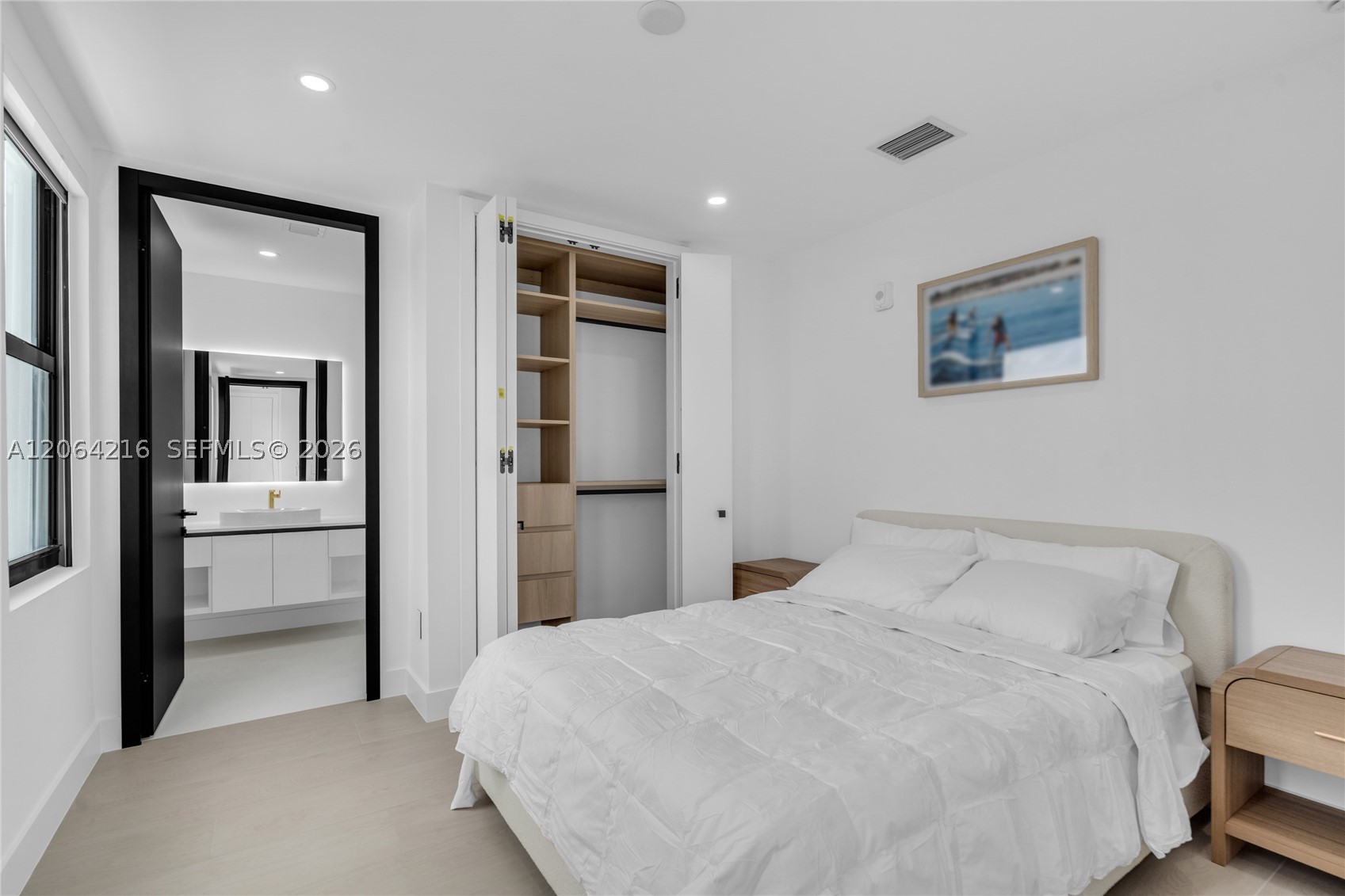 3228 NE 7th St, Pompano Beach FL 33062