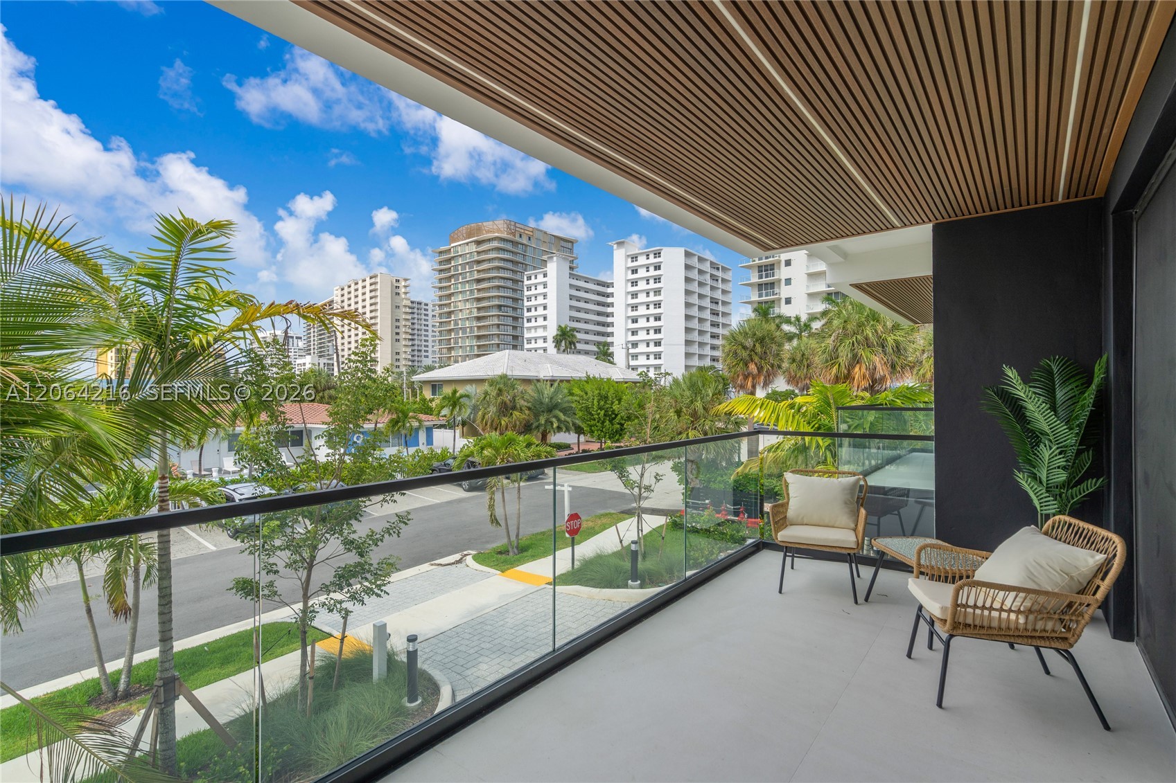 3228 NE 7th St, Pompano Beach FL 33062