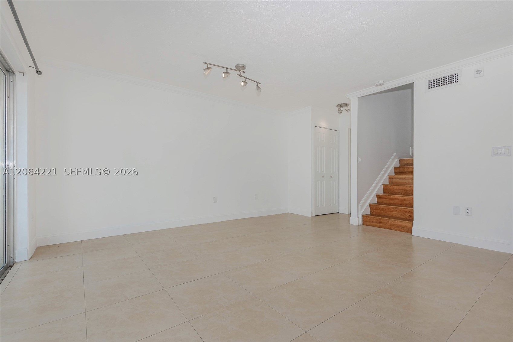 4520 SW 68th Ct Cir #25-5, Miami FL 33155