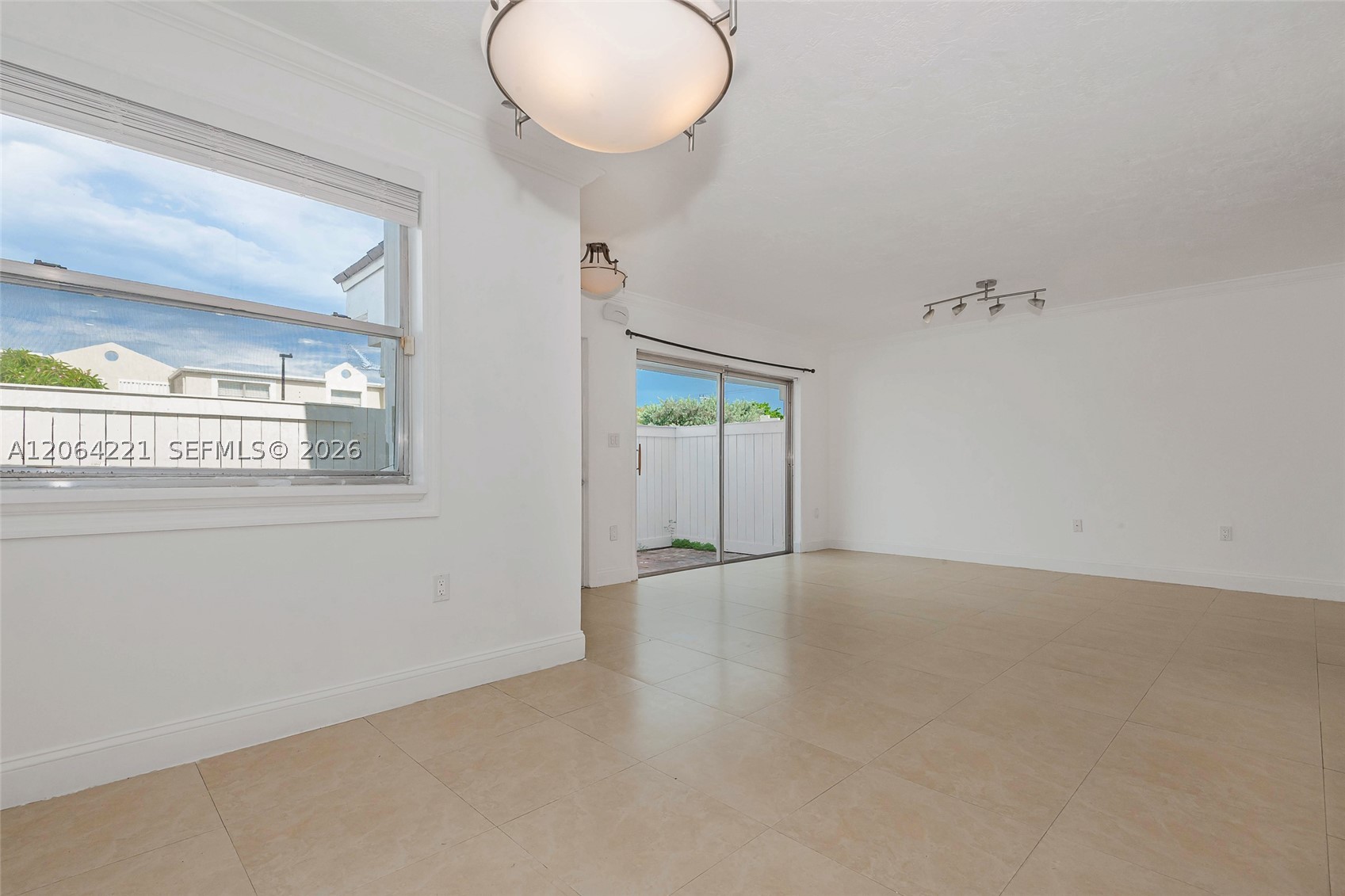 4520 SW 68th Ct Cir #25-5, Miami FL 33155
