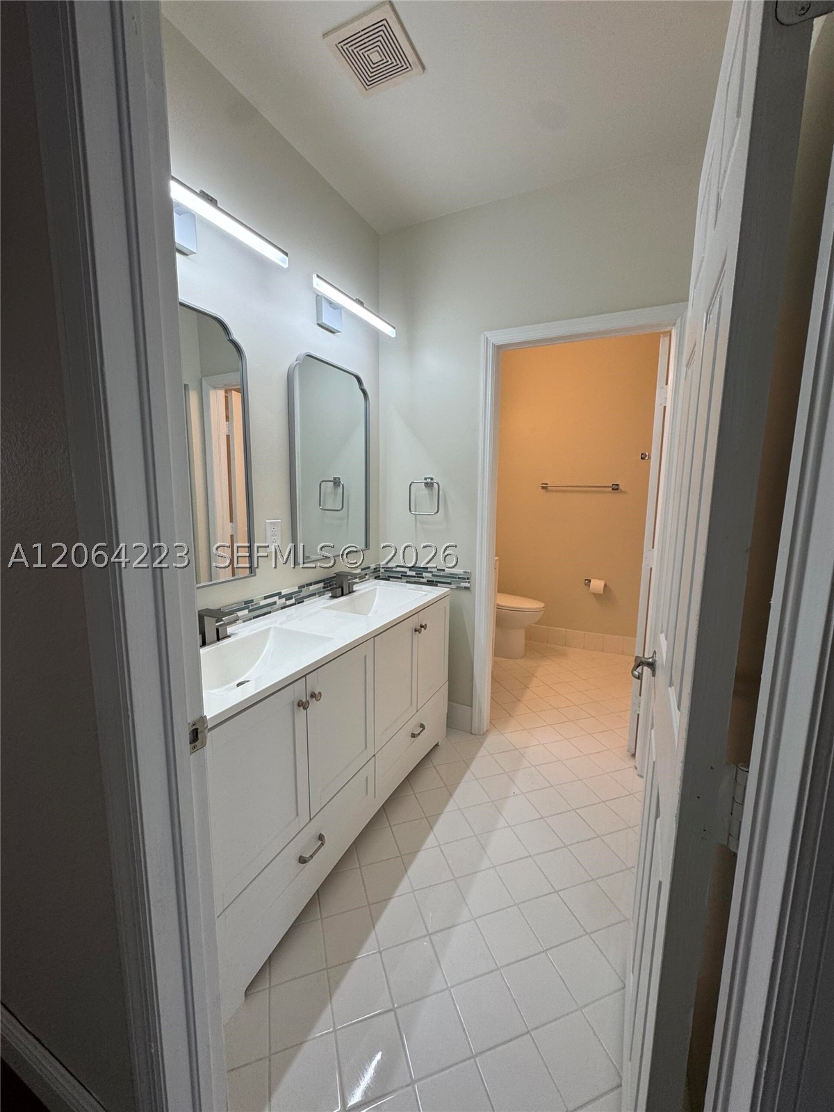 3964 NE 15th St, Homestead FL 33033
