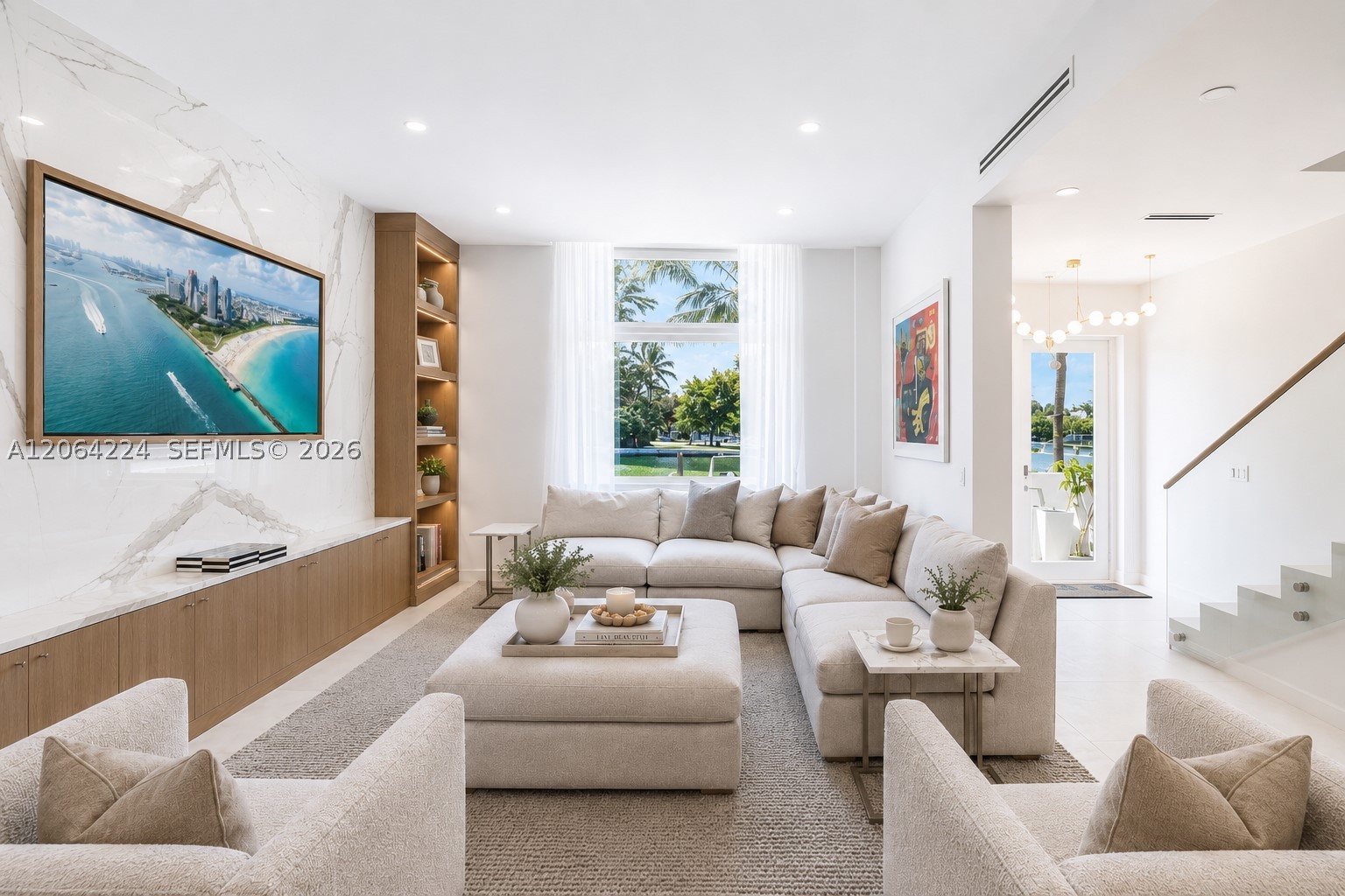 6203 Laguna Path N, Miami Beach FL 33141