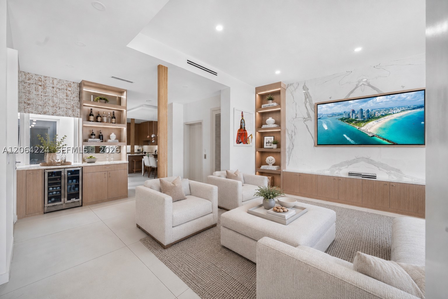 6203 Laguna Path N, Miami Beach FL 33141
