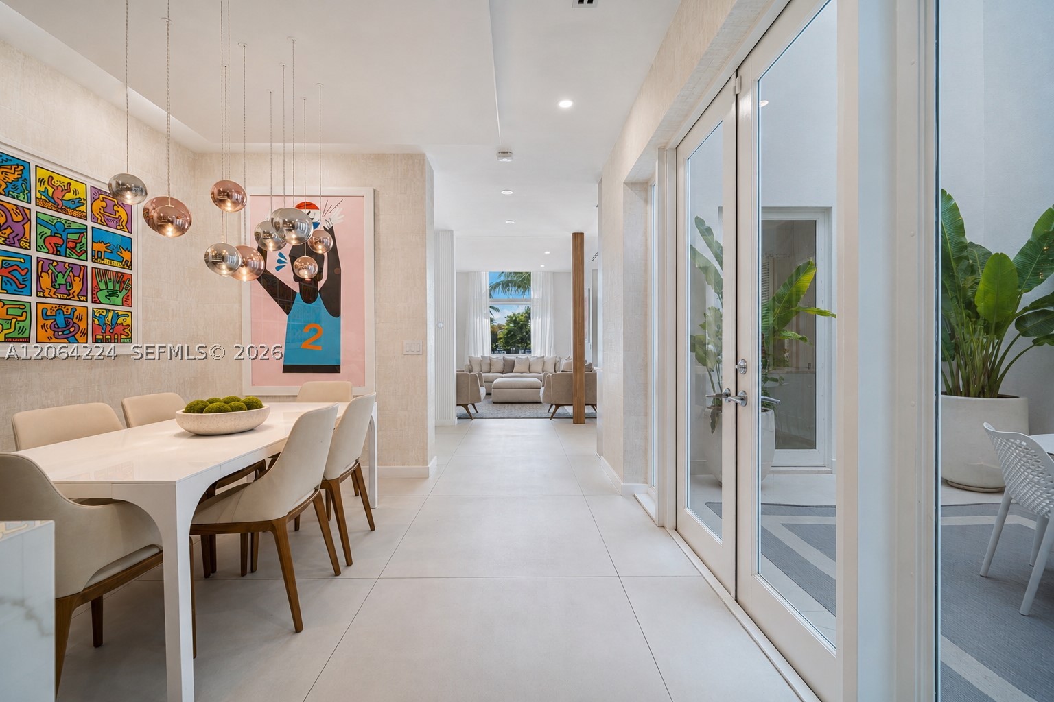 6203 Laguna Path N, Miami Beach FL 33141